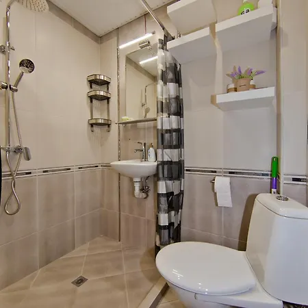 Festival And Congress Centre * فارنا