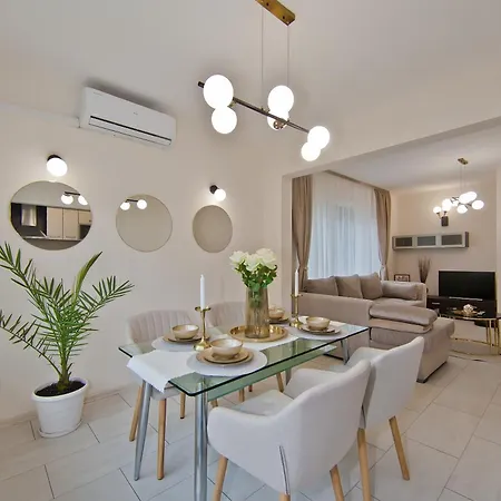 Festival And Congress Centre شقة