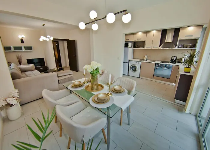 דירה Festival And Congress Centre *